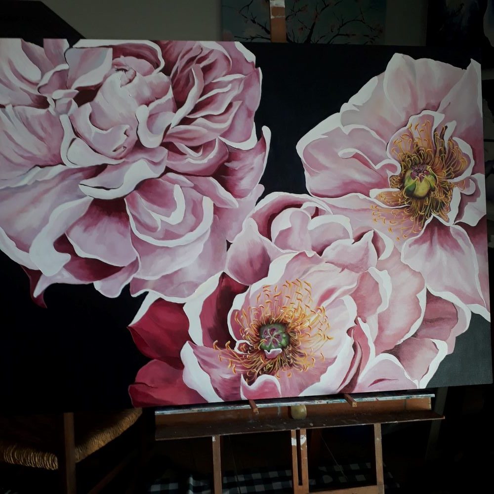 quadro de tres flores pintadas com tinta acrilica canvas painted with three flowers with acrylic paint