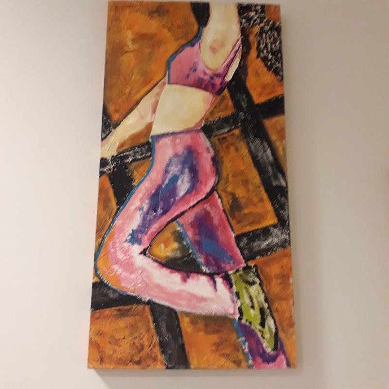 quadro pintado com uma garota fazendo alongamento canvas painting with a girl stretching